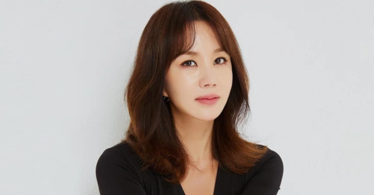  Chị Đại Uhm Jung Hwa tái xuất màn ảnh trong Doctor Cha